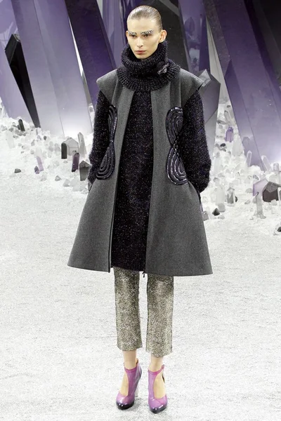 Look 46